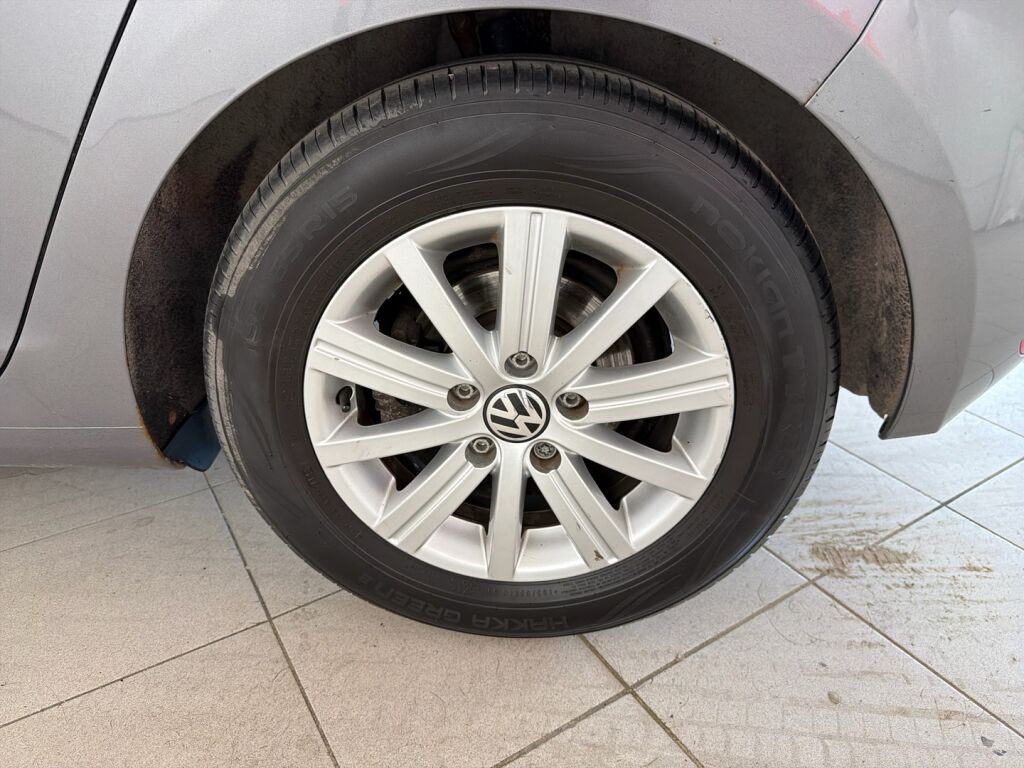 Volkswagen Golf 2012 Harmaa