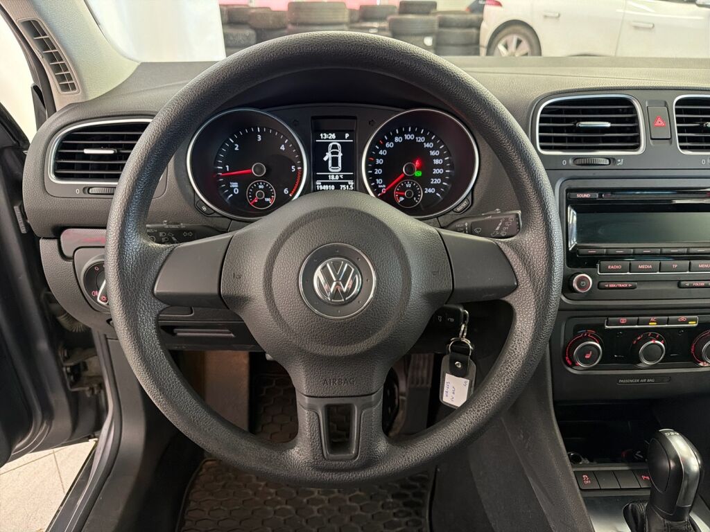 Volkswagen Golf 2012 Harmaa