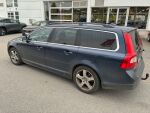 Volvo V70 2010 Sininen