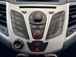 Ford Fiesta 2012 Punainen
