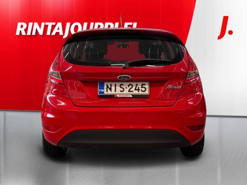 Ford Fiesta 2012 Punainen