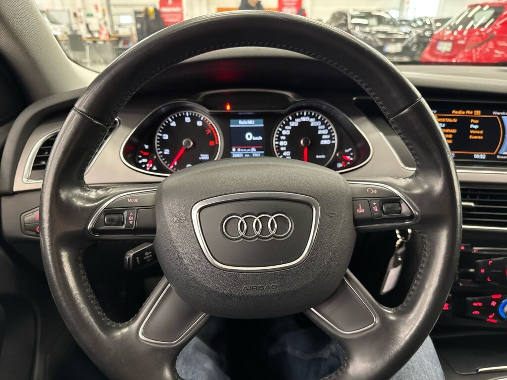 Audi A4 2012 Valkoinen