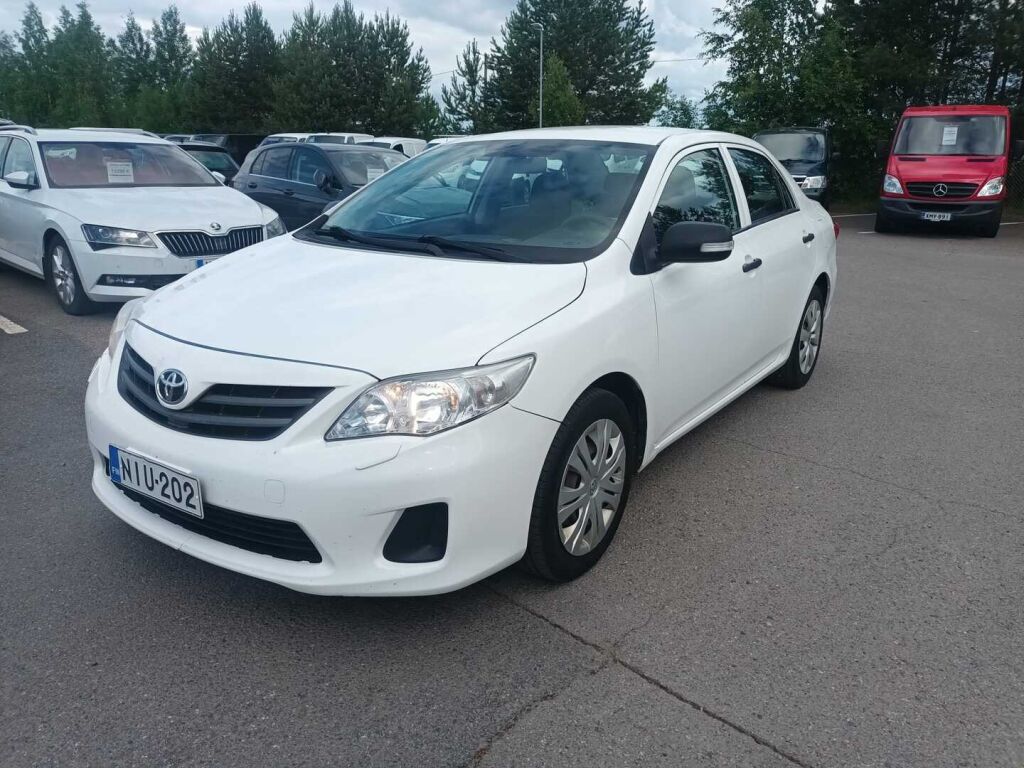 Toyota Corolla 2013 Valkoinen