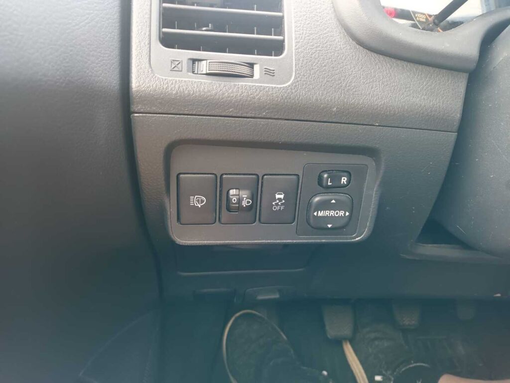 Toyota Corolla 2013 Valkoinen