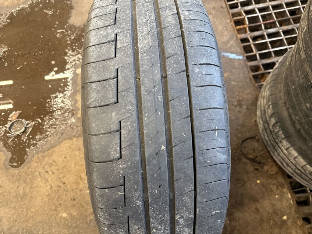 Skoda Octavia 2012 Musta