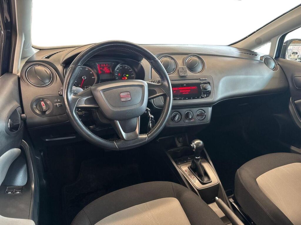 Seat Ibiza 2012 Sininen