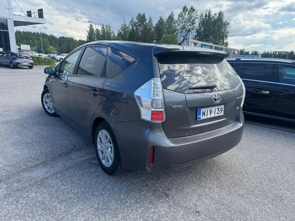 Toyota Prius+ 2013 Harmaa