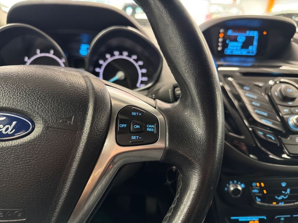 Ford B-Max 2012 Ruskea (beige)