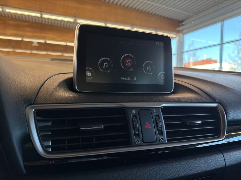 Mazda 3 2014 Valkoinen