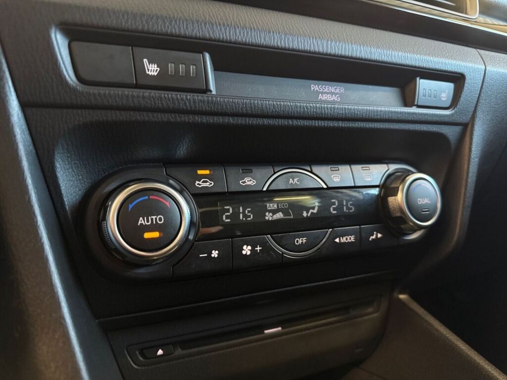 Mazda 3 2014 Valkoinen