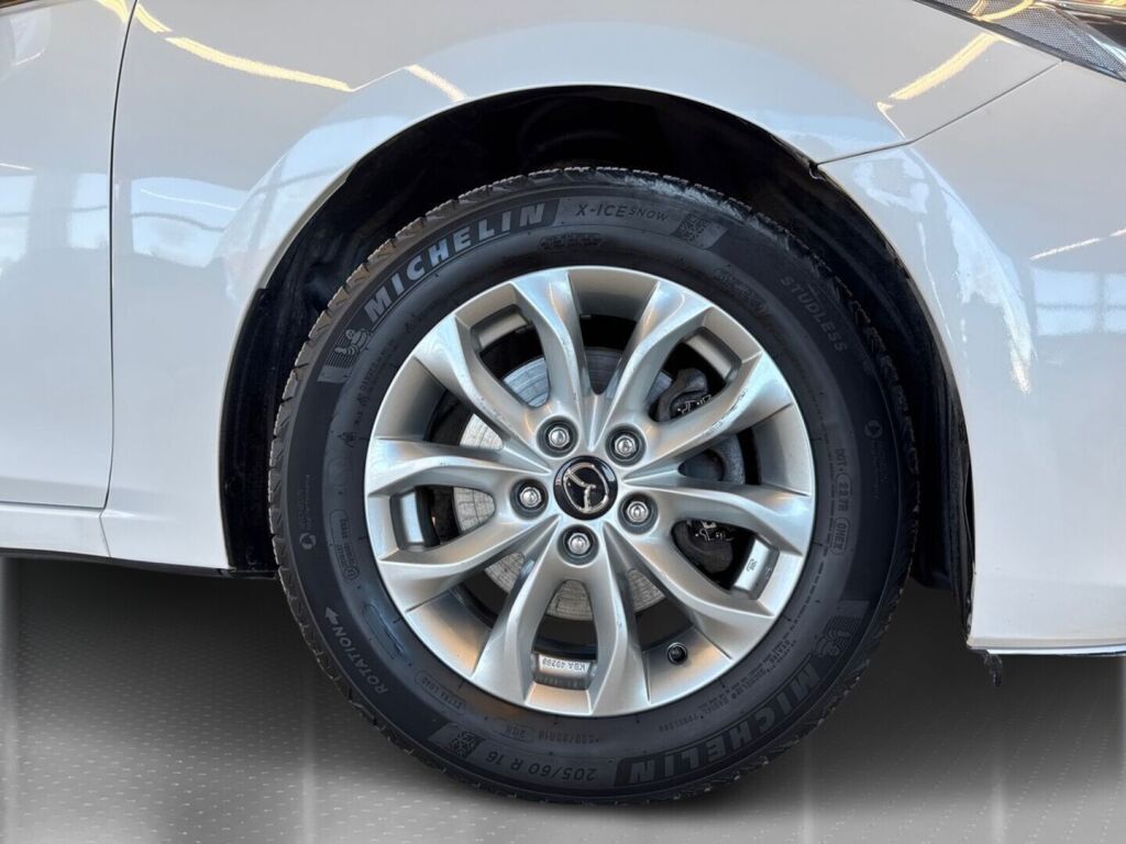 Mazda 3 2014 Valkoinen