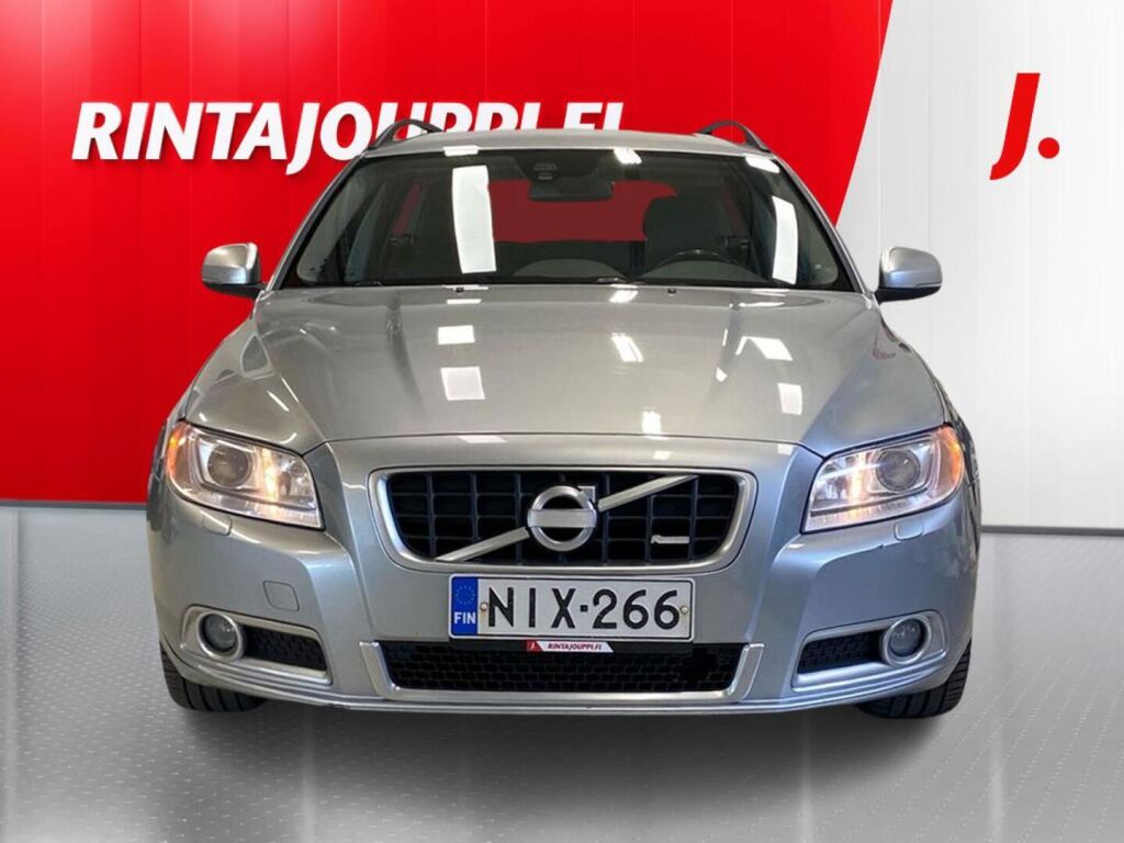Volvo V70 2013 Harmaa