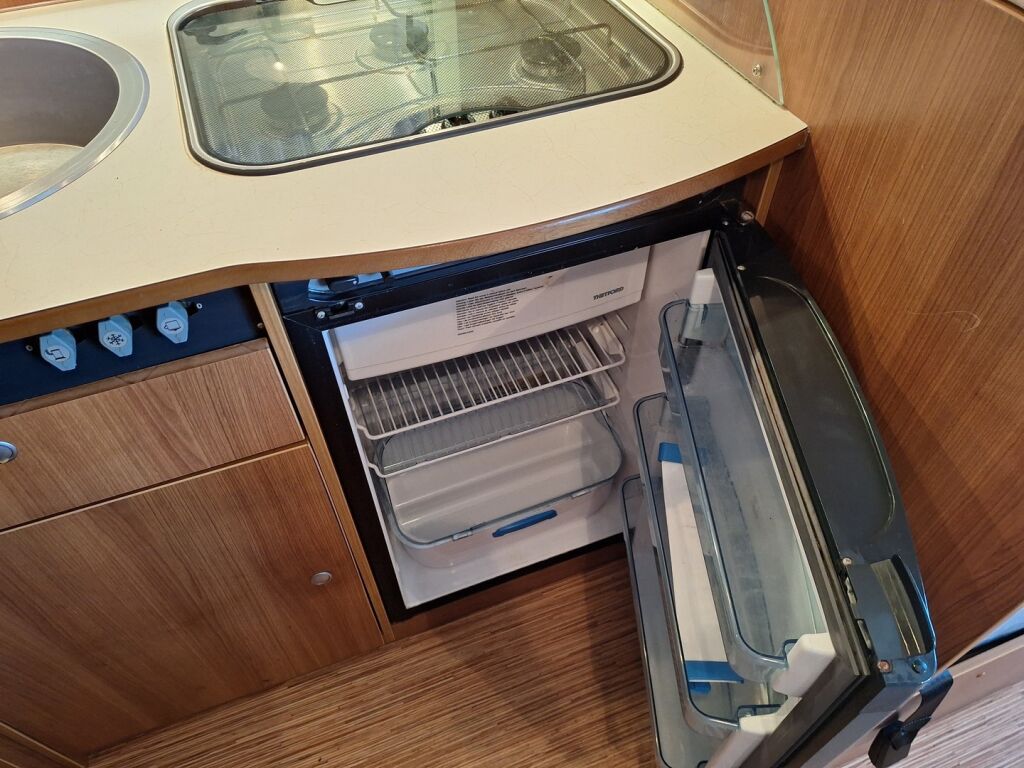 Carado T 345 2013 Valkoinen