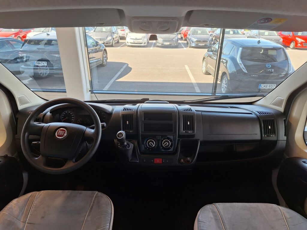 Carado T 345 2013 Valkoinen