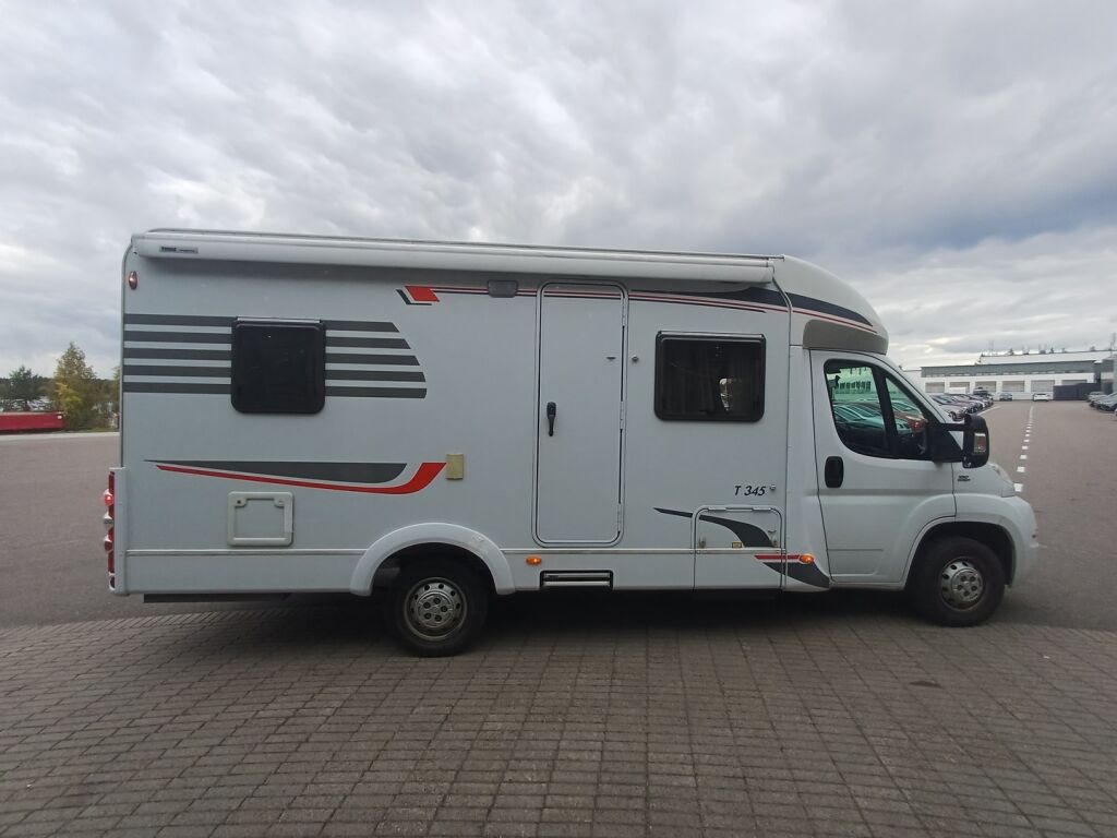 Carado T 345 2013 Valkoinen