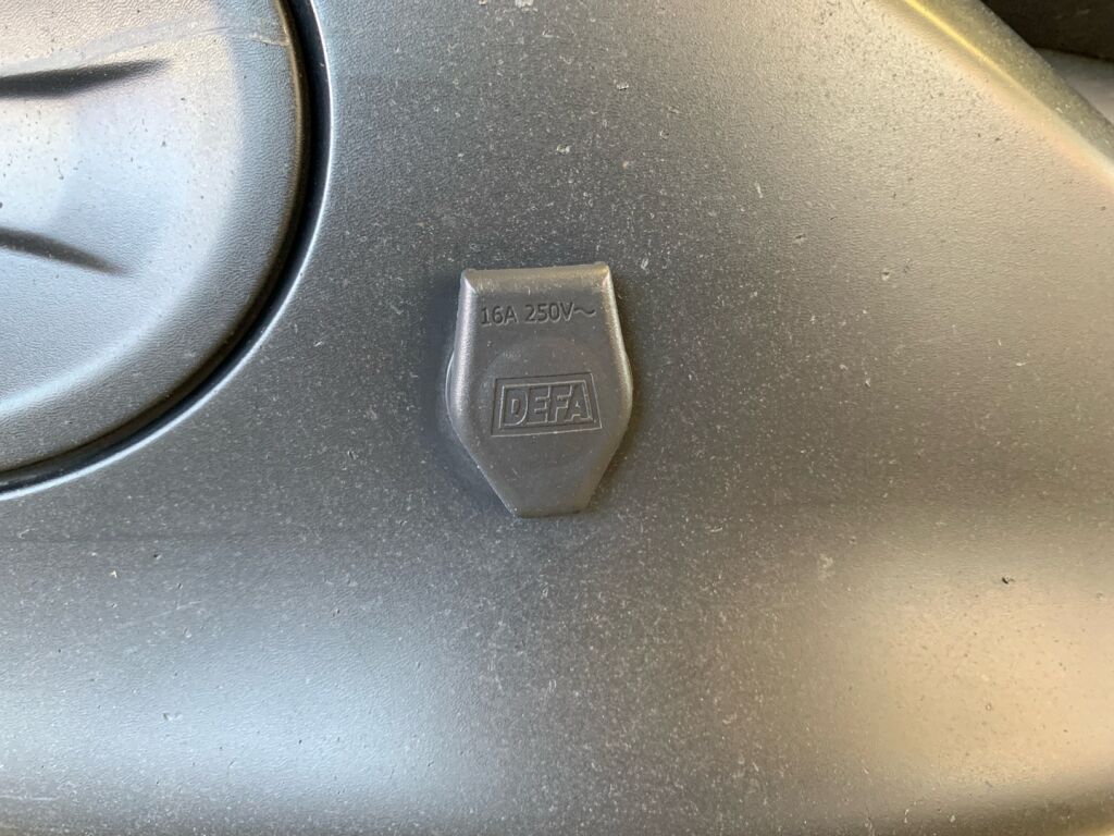 Nissan Qashqai 2013 Punainen