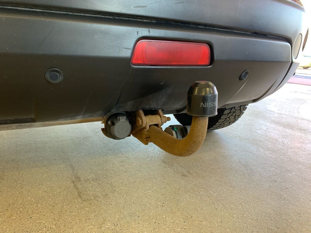 Nissan Qashqai 2013 Punainen