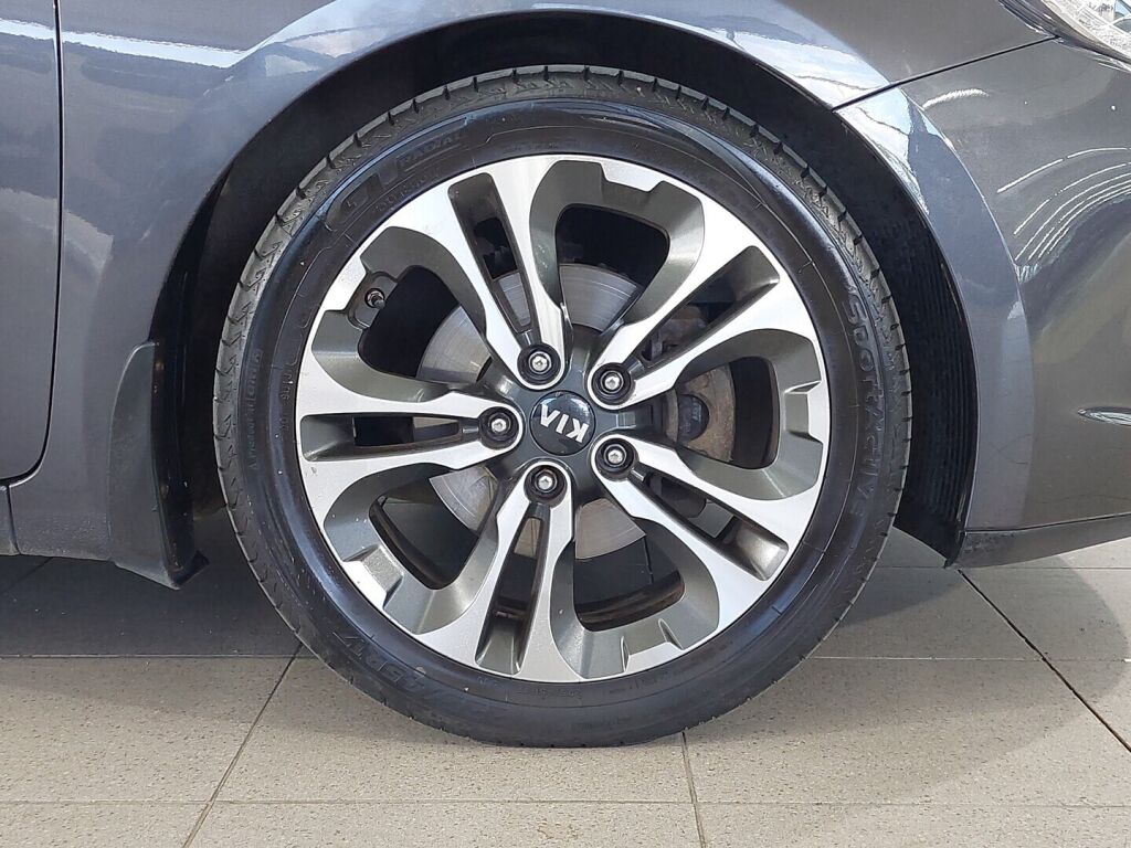 Kia Ceed 2013 Harmaa