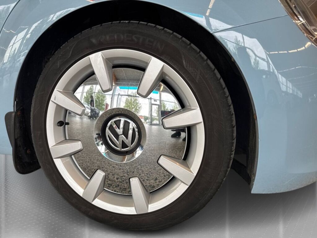 Volkswagen Beetle 2012 Sininen