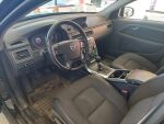 Volvo V70 2012 Musta