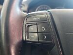 Volvo V70 2012 Musta