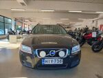 Volvo V70 2012 Musta