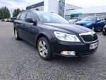 Skoda Octavia 2012 Musta
