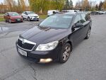 Skoda Octavia 2012 Musta