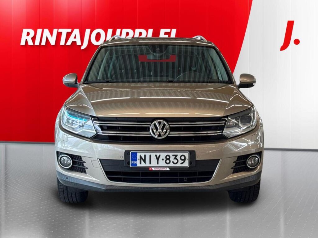 Volkswagen Tiguan 2013 Metallinhohto Ruskea (beige)