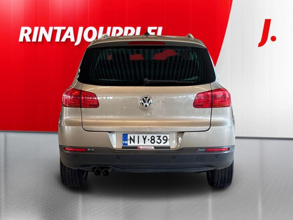 Volkswagen Tiguan 2013 Metallinhohto Ruskea (beige)