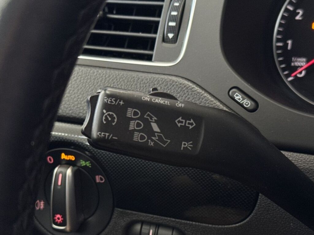Volkswagen Jetta 2013 Hopea
