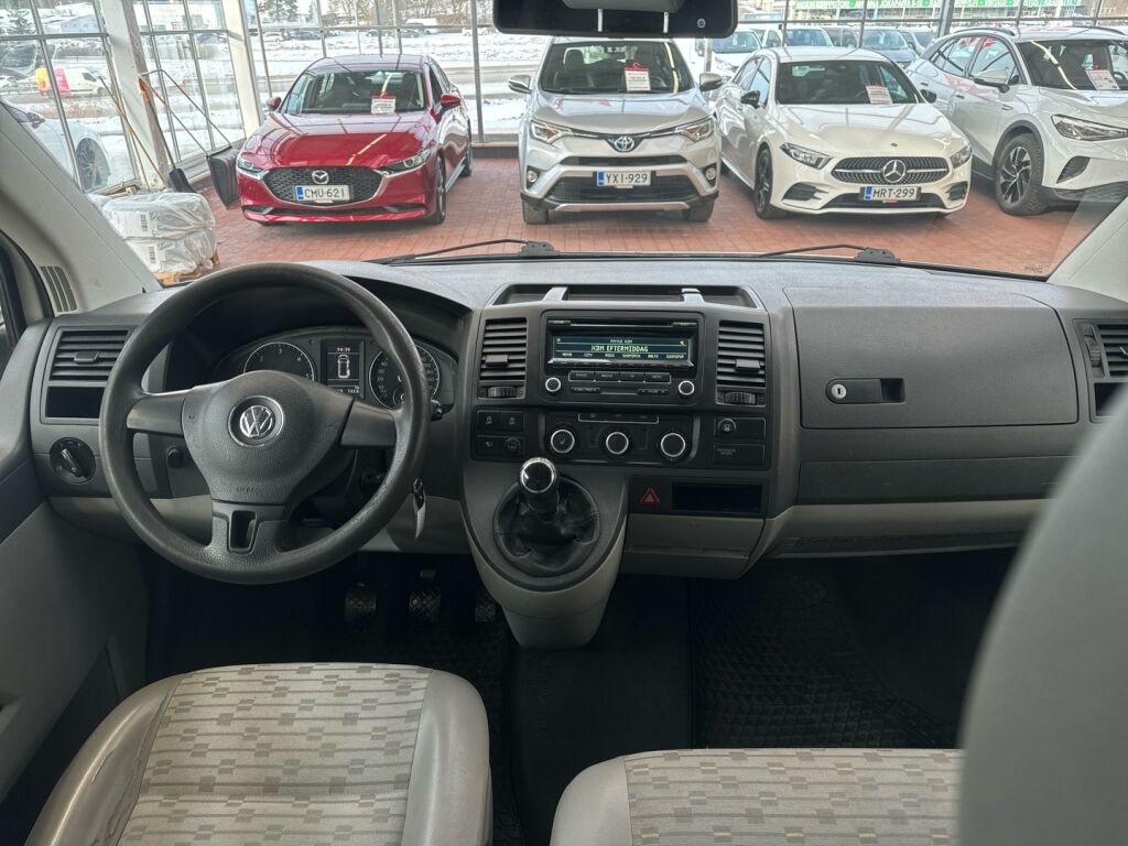 Volkswagen Transporter 2012 Valkoinen