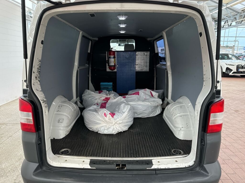 Volkswagen Transporter 2012 Valkoinen