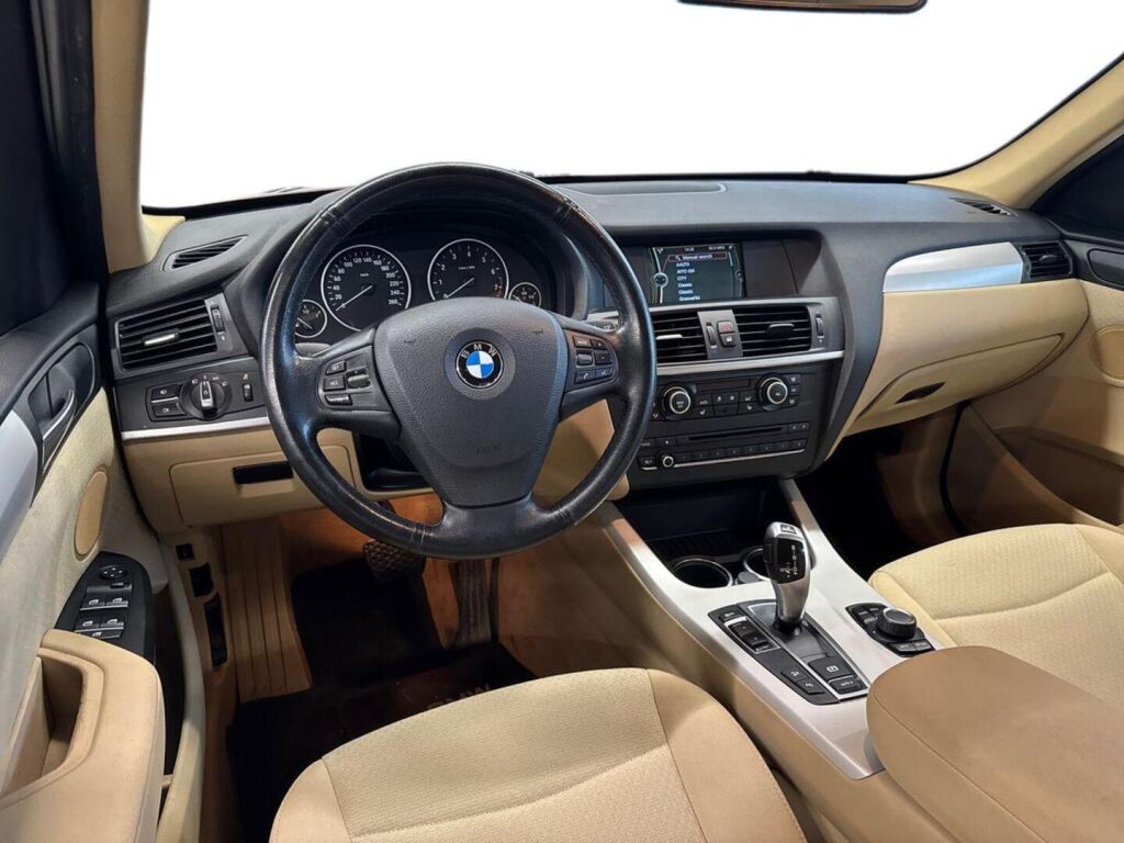 BMW X3 2013 Punainen