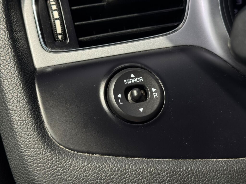 Kia Ceed 2013 Hopea