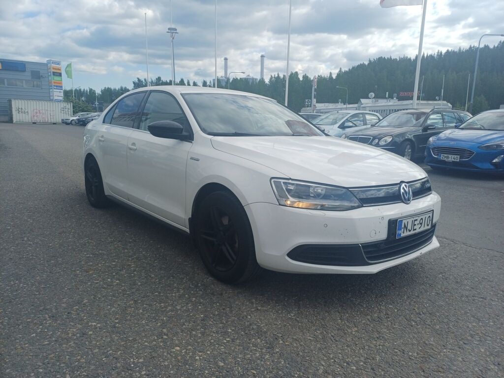Volkswagen Jetta 2013 Valkoinen