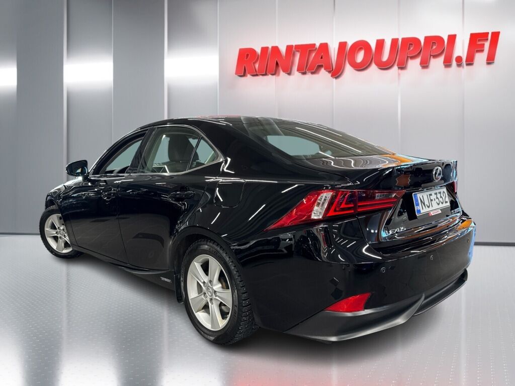 Lexus IS 2013 Musta