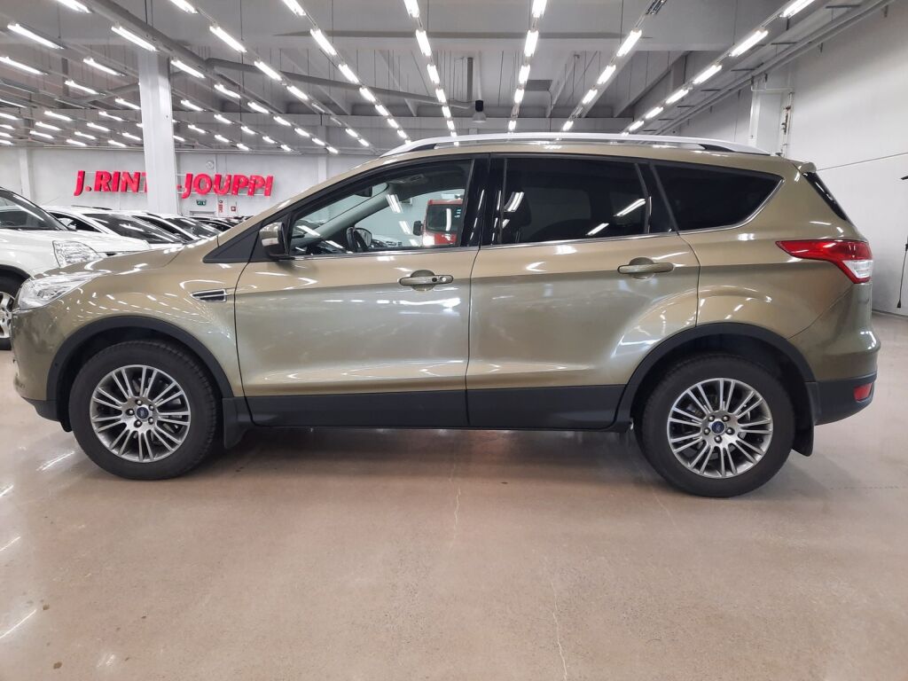 Ford Kuga 2013 Ruskea (beige)