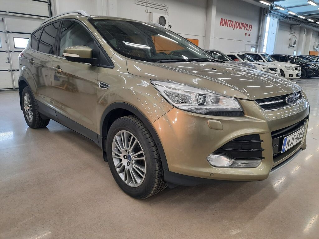 Ford Kuga 2013 Ruskea (beige)