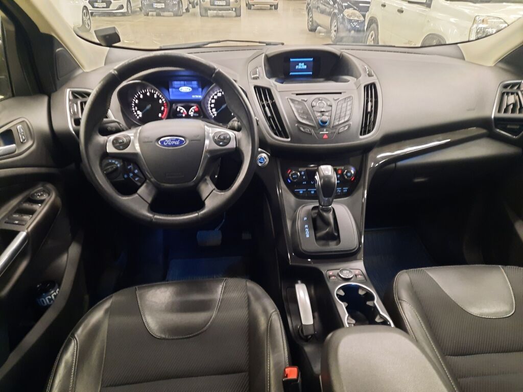 Ford Kuga 2013 Ruskea (beige)
