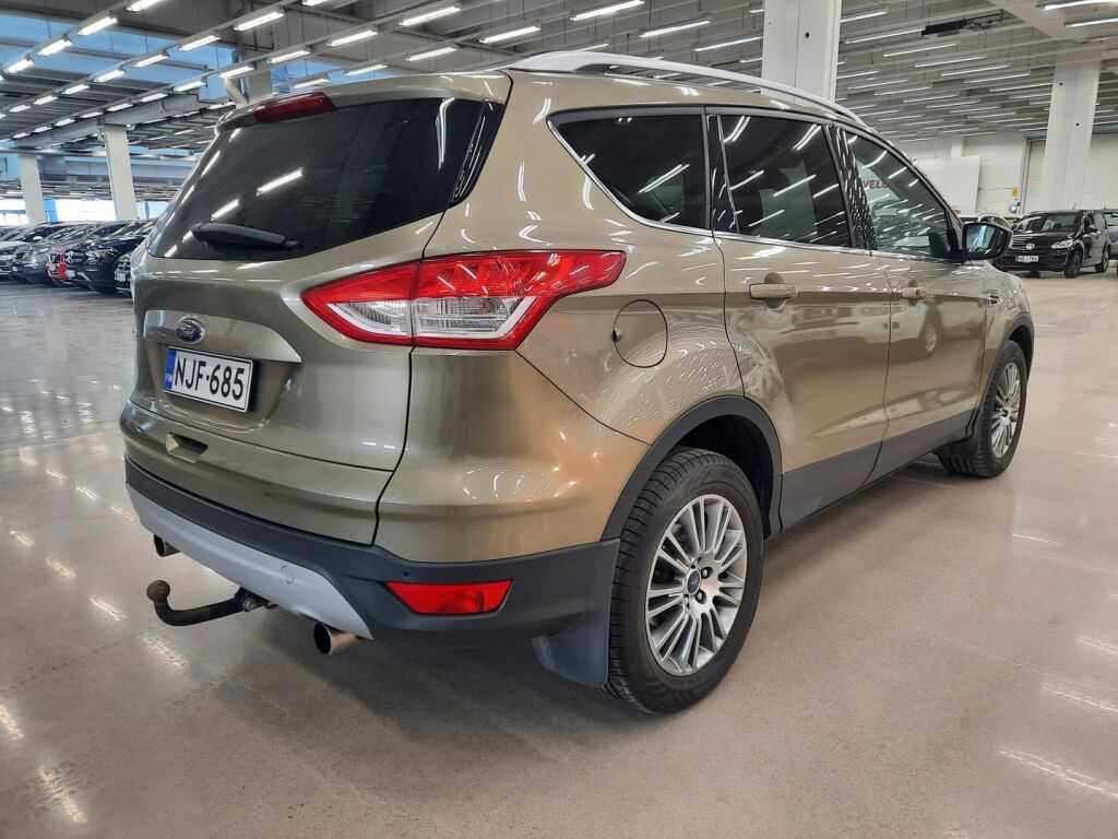 Ford Kuga 2013 Ruskea (beige)