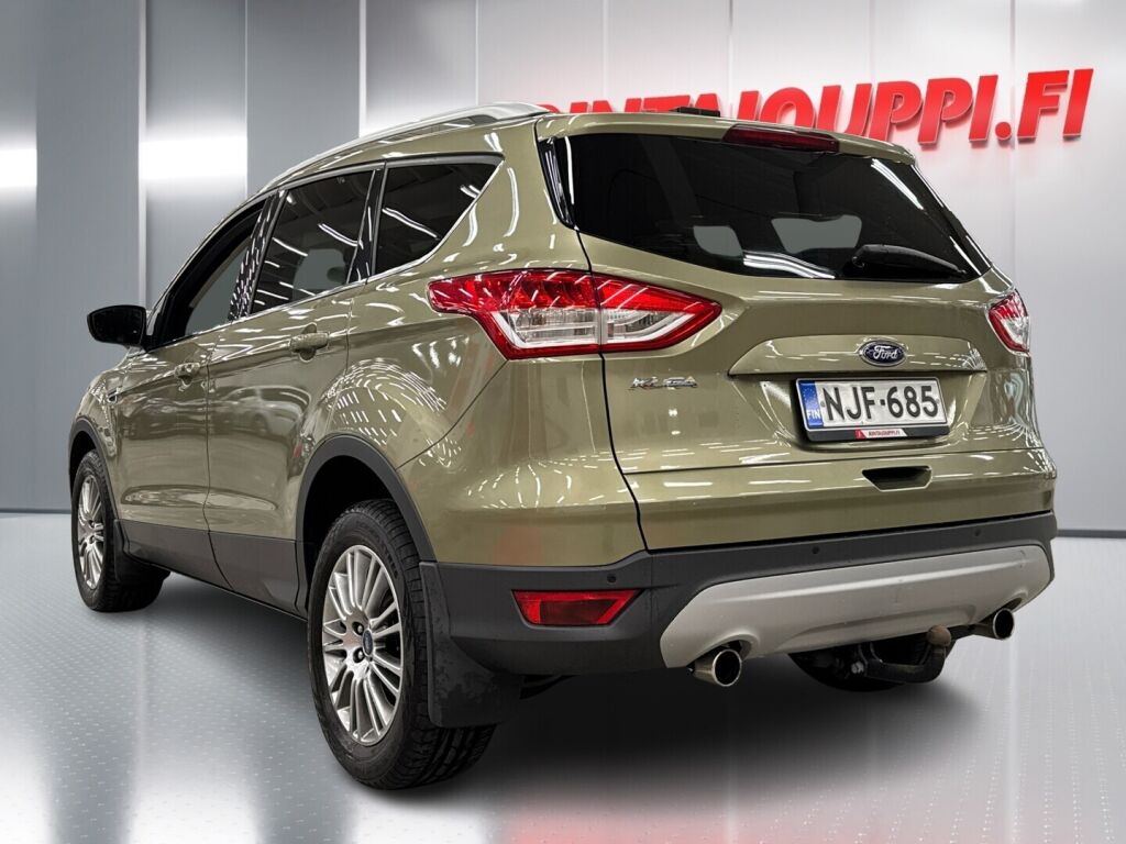 Ford Kuga 2013 Ruskea (beige)