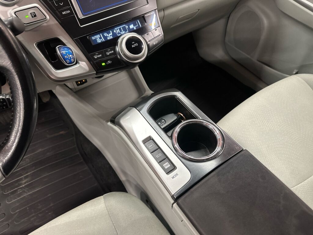 Toyota Prius+ 2013 Musta