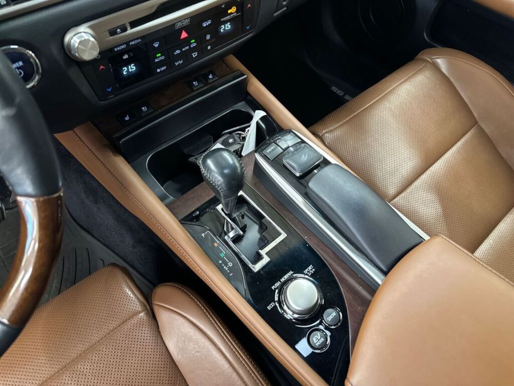 Lexus GS 2013 Hopea