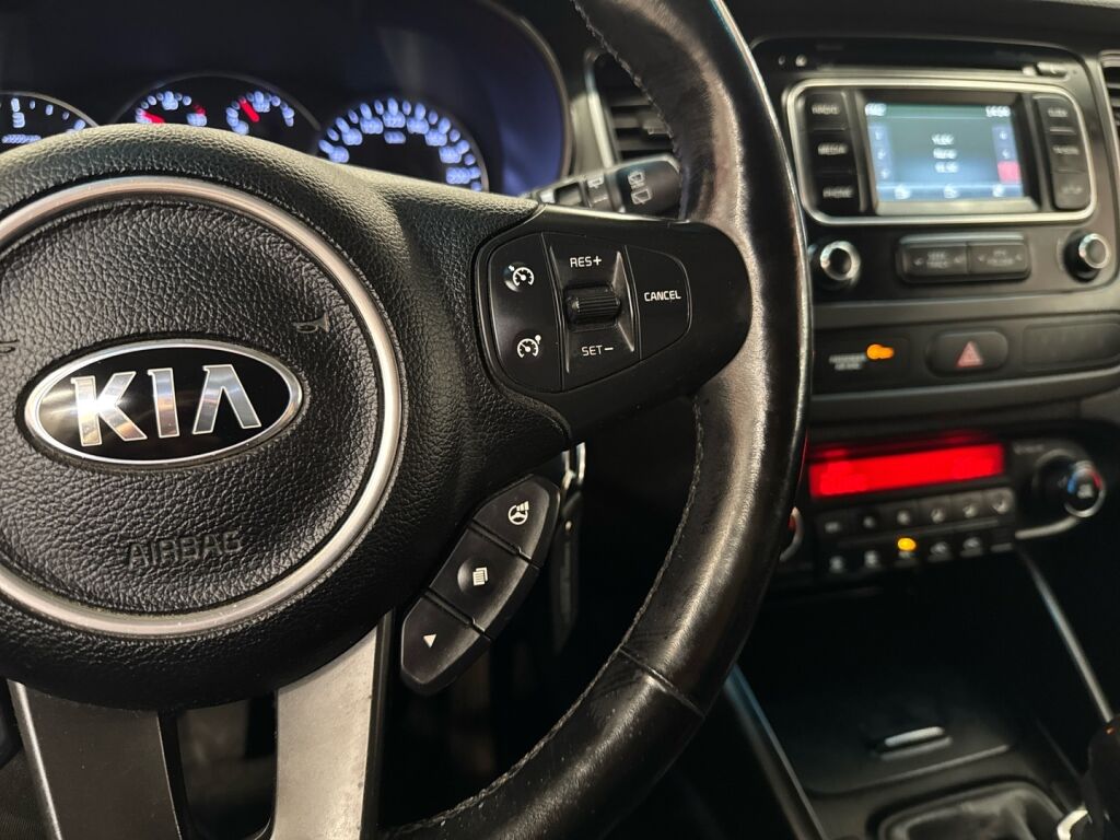 Kia Carens 2013 Ruskea (beige)