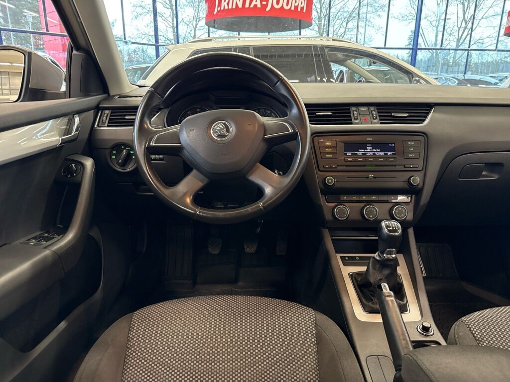 Skoda Octavia 2013 Ruskea (beige)