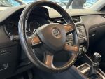 Skoda Octavia 2013 Ruskea (beige)