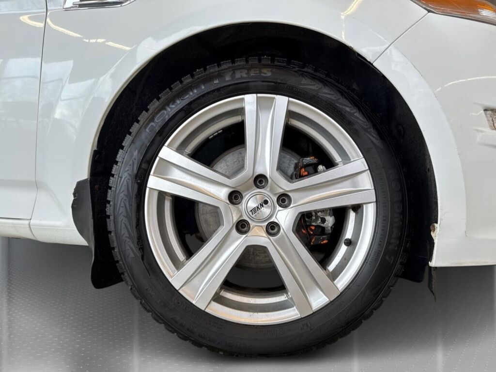 Ford Mondeo 2013 Valkoinen