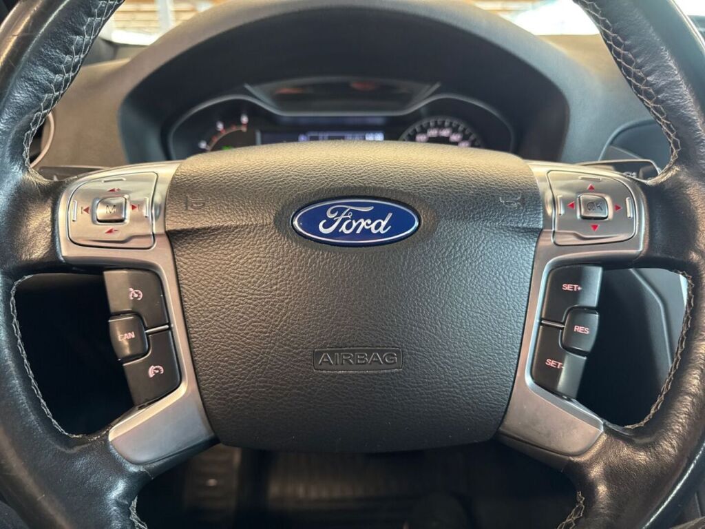 Ford Mondeo 2013 Valkoinen