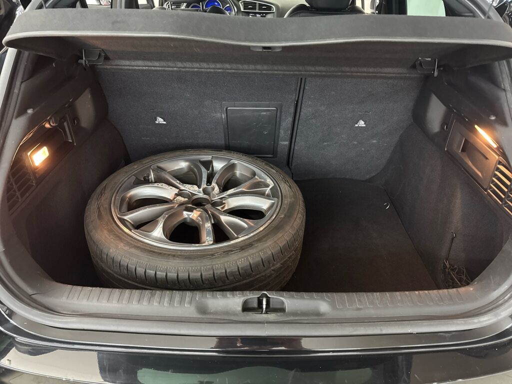 Citroen DS4 2014 Musta